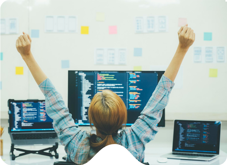http://celebración%20de%20una%20programadora%20después%20de%20completar%20un%20proyecto
